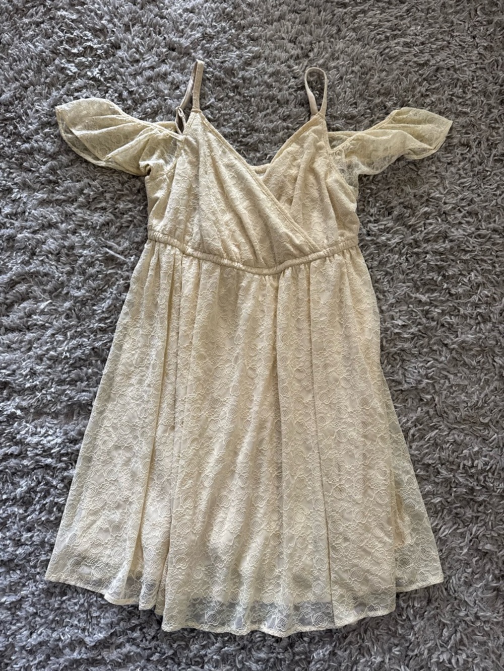 TORRID 2X ✨ plus size lace cold shoulder dress beige adjustable strap EUC
